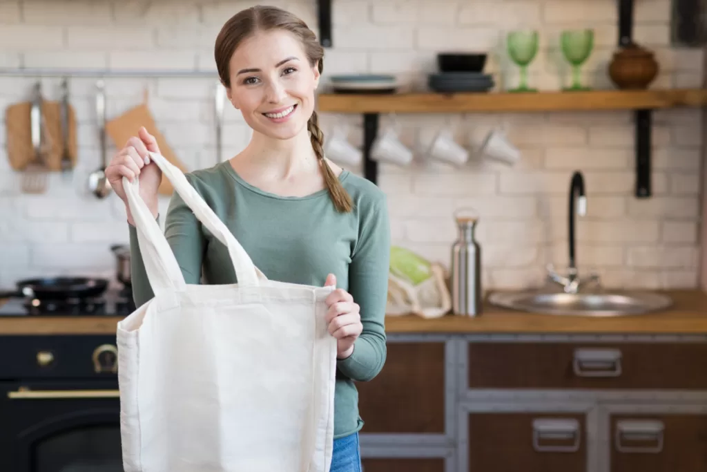 Tips for Implementing Reusable Shopping Bags