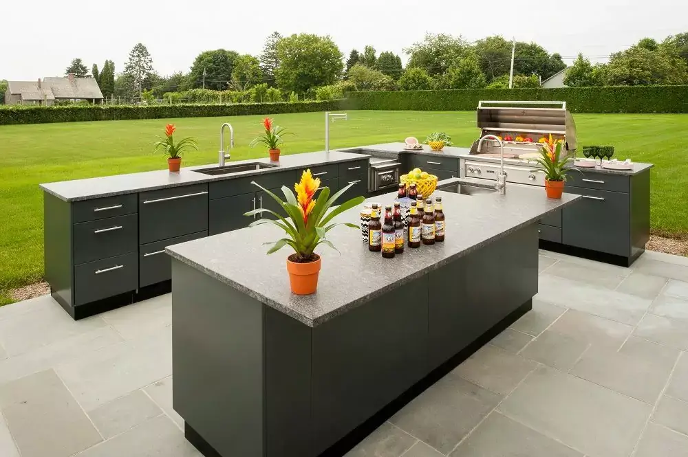 Open Air Island Outdoor Kitchen 